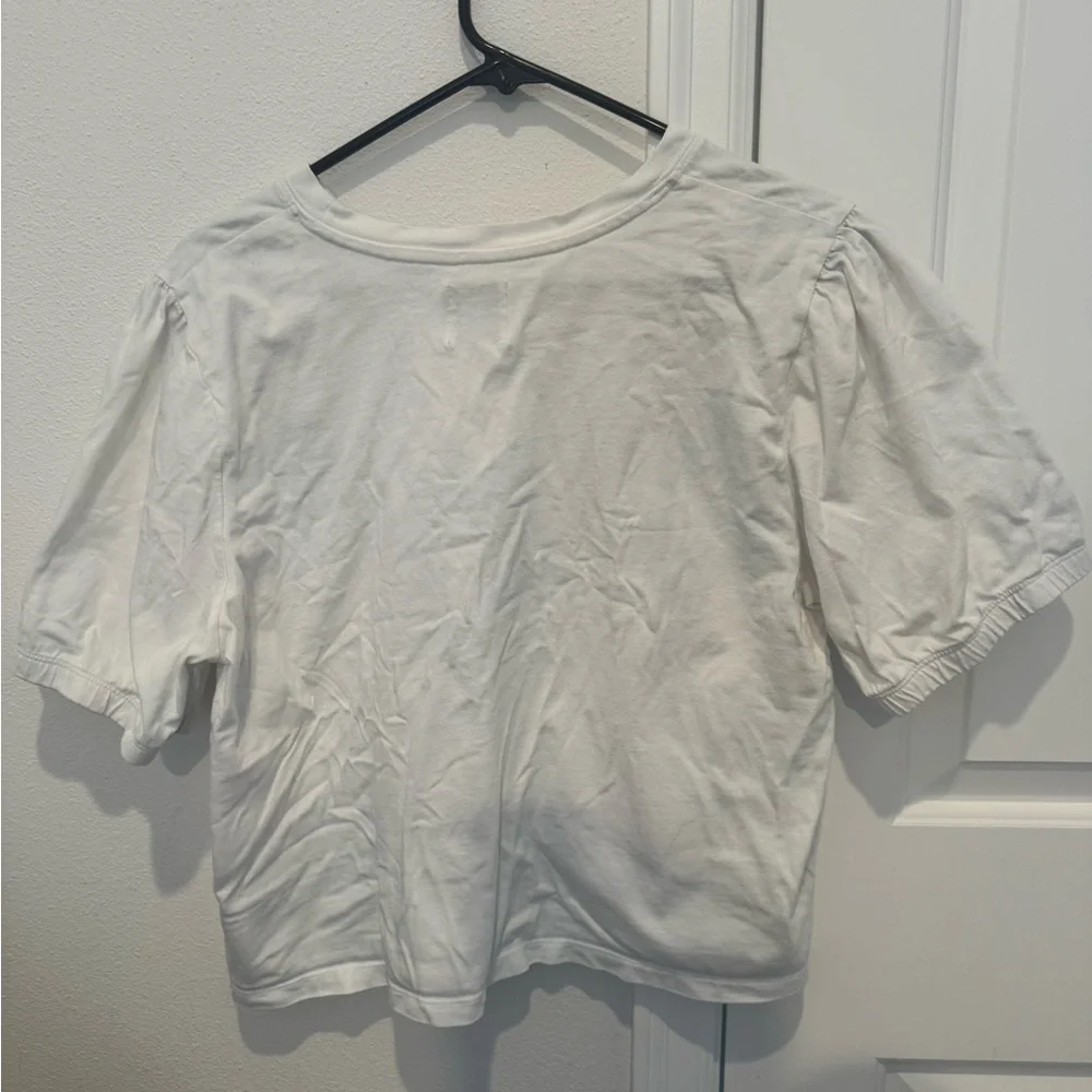 Disneyland Winnie the Pooh Cropped Graphic Tee – Size Large